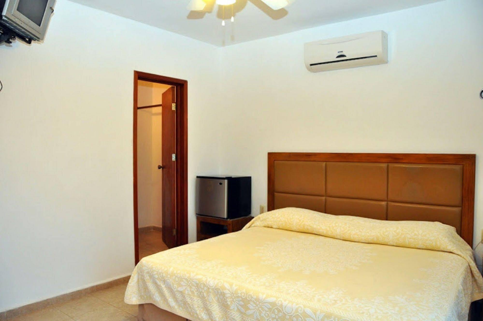 Chac Chi Hotel & Suites Исла Мухерес Екстериор снимка